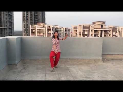 Desi girl dancing. - YouTube