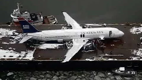 Como foi tirado o avião do rio Hudson?