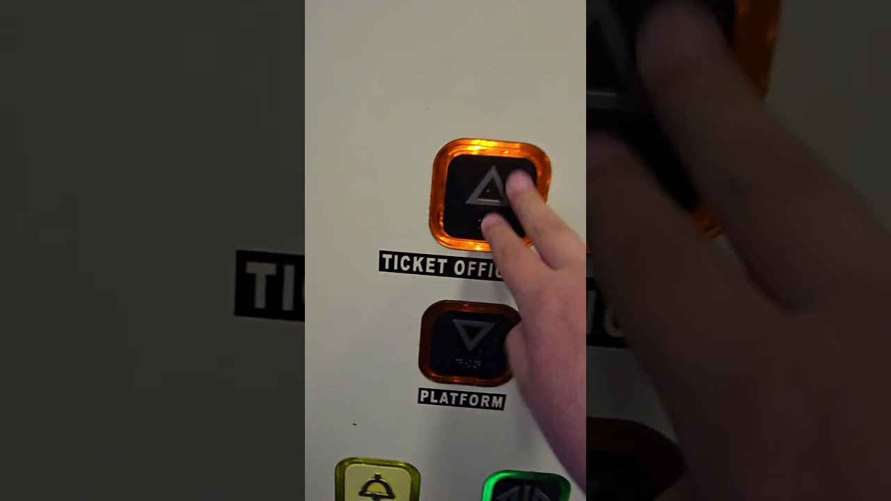 Lift at Burton-on-Trent train station