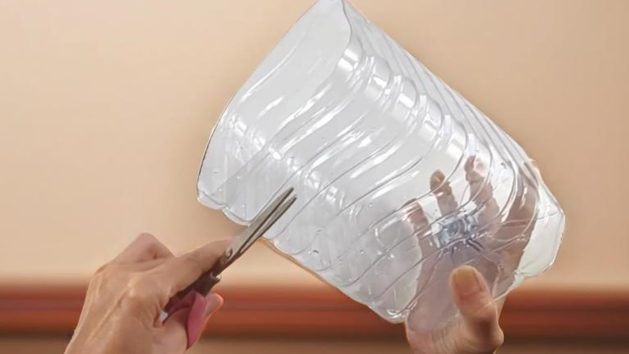 3 IDEAS para aprovechar BIDONES  de plástico - Manualidades y reciclaje