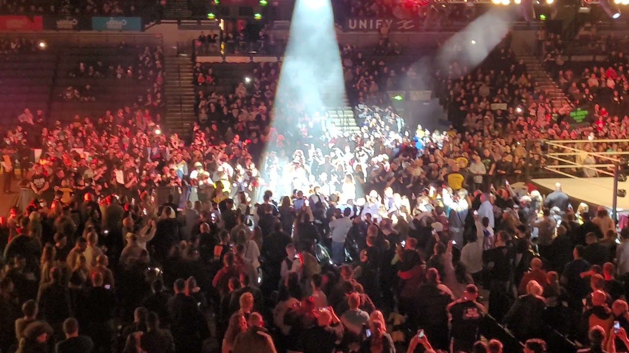 RK - Bro Entrance @ WWE Live Sheffield 4/11/21