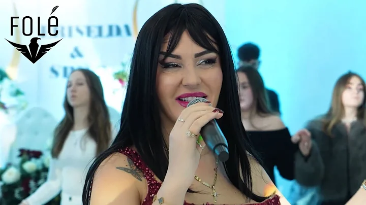 Adriana Koreta - Kolazh me kenge jugu