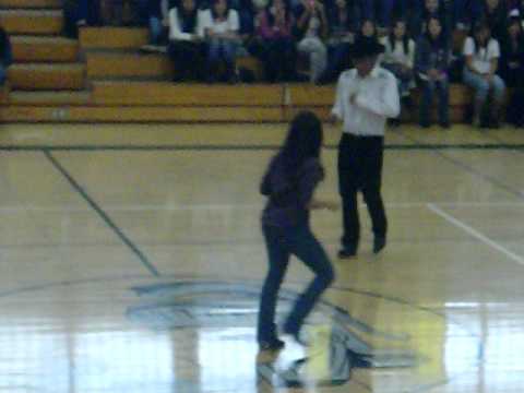 Senior Class Basketball Homecoming - Dinuba High S...