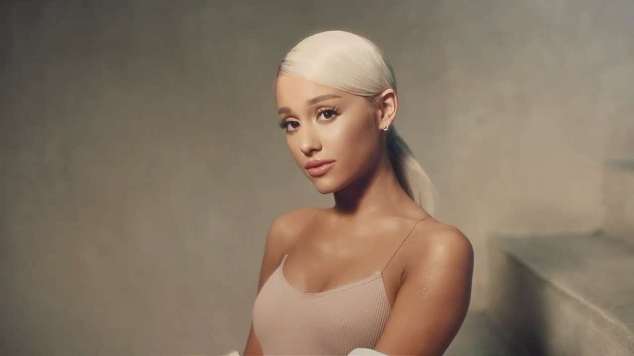 Ariana Grande - rem (official visual) - YouTube