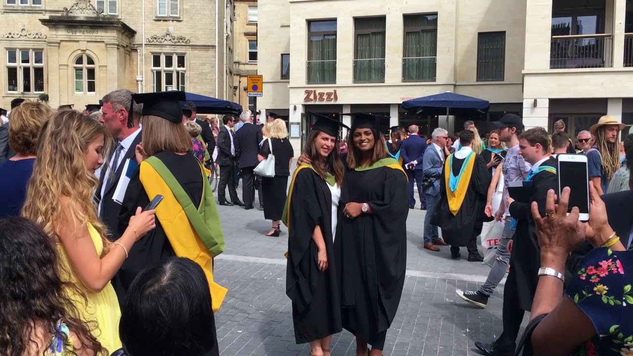 Share more than 157 university of bath graduation gown best