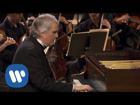 Nicholas Angelich & Laurence Equilbey record Beethoven: Piano Concertos Nos. 4 & 5, "Emperor" / Warner Classics のサムネイル