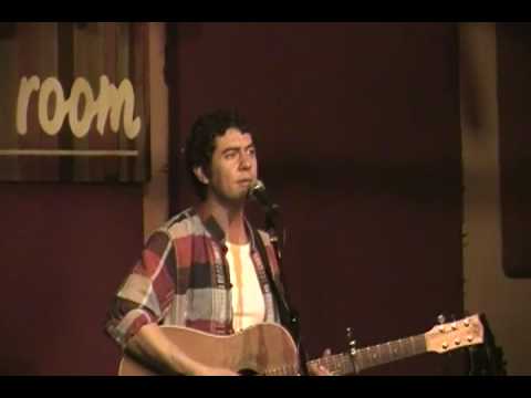 Declan O' Rourke ~ Galileo ~ Live at The Living Room, NYC 12-1-09