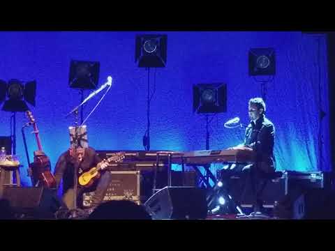 Gianmarco En Concierto San Francisco 2017 - Ojos Azules, Valicha, Adios Pueblo De Ayacucho, Hoy