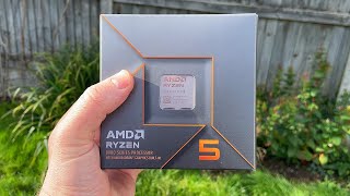 The Ryzen 5 8500G with 740M Graphics - This \