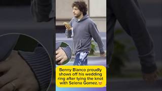 Benny Blanco proudly shows off his wedding ring after tying the knot with Selena Gomez.😍 #benny