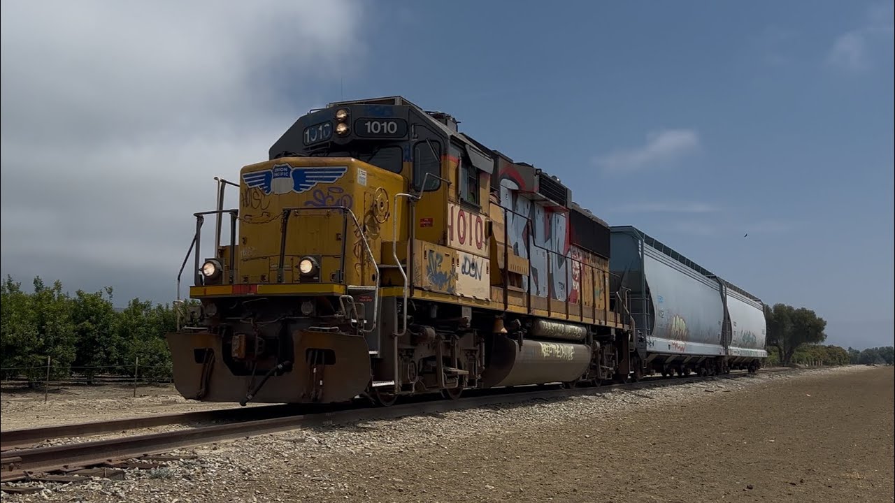 Chasing the usual Wednesday morning run of the Oxnard Local (Oxnard & Santa Paula Branch) 6-11-25