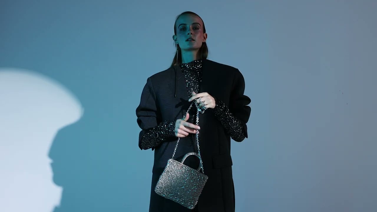 さらなる高みへ【ANTEPRIMA】Standard Miniatura Wirebag ANTEPRIMA FW24-25 STANDARD MINIATURA WIREBAG - YouTube