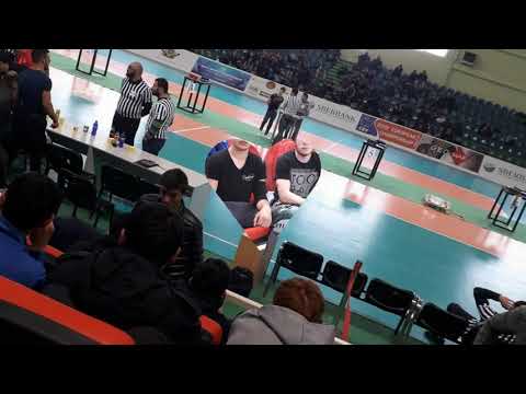 დმანისის N2 საჯარო სკოლის მოსწავლეებმა მკლავჭიდში საქართველოს პირველობაში წარმატებით იასპარეზეს