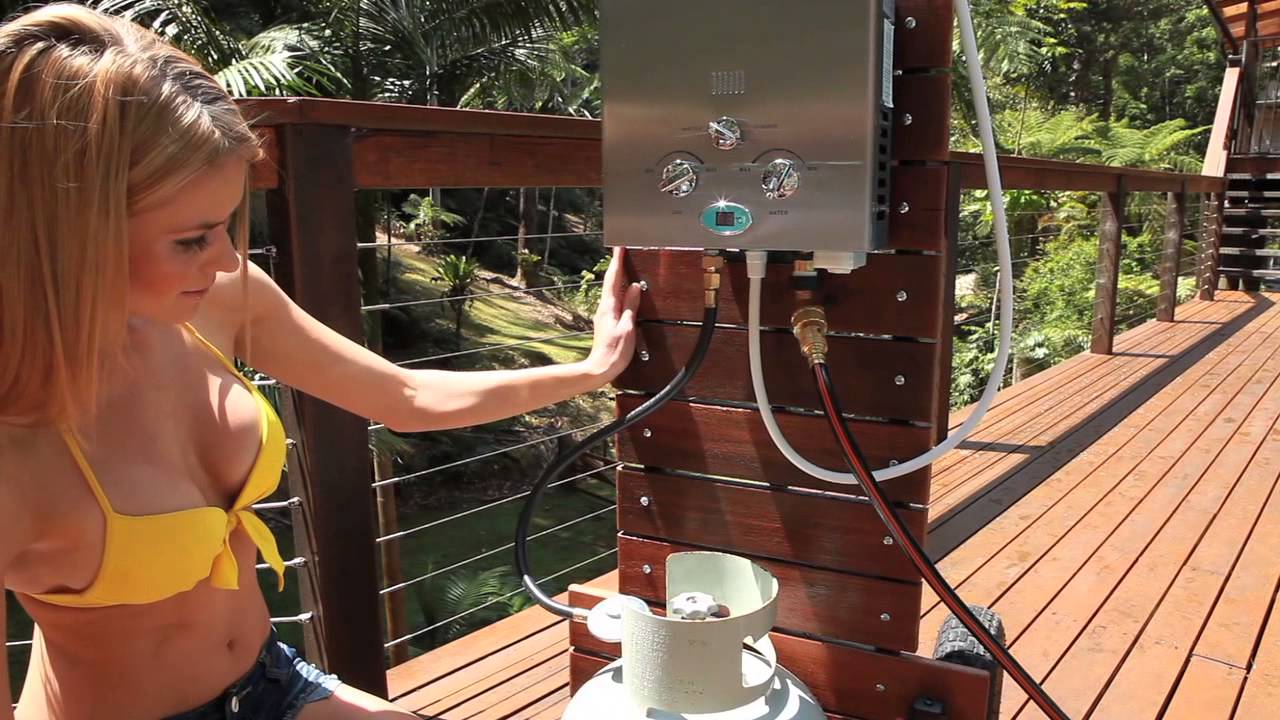 Country Comfort Portable LPG Gas Water heater - YouTube