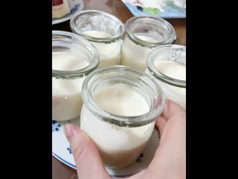 Sữa chua Nhiên Nhiên . Thật Happy. Cookies