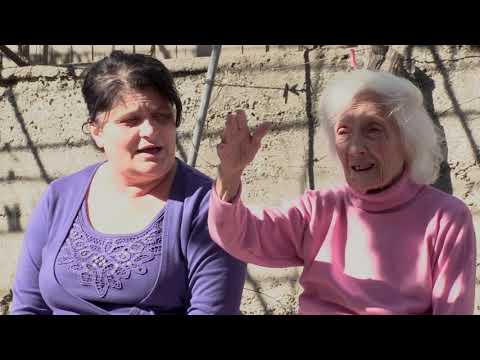 \"ამბებს მიღმა\" მოხუცთა სახლში