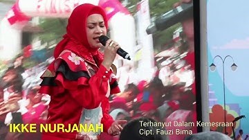Ikke Nurjanah "Terhanyut Dalam Kemesraan" di Acara JALAN SEHAT BUMN HADIR UNTUK NEGERI