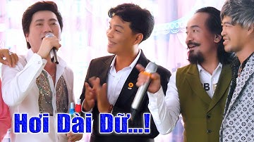 NS Nguyễn Kha Vỗ Tay Cổ Vũ Hết Mình Khi NSUT Đào Vũ Thanh Trổ Tài Ca Cổ Hơi Dài