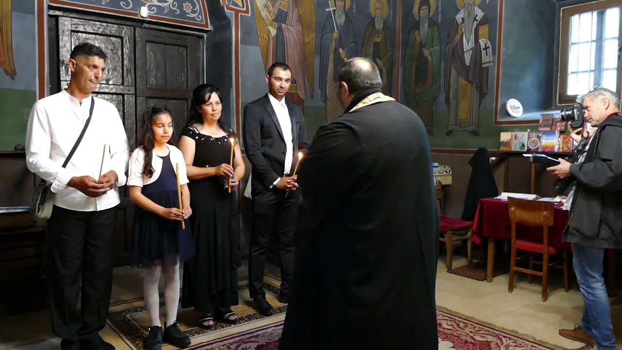 Свето кръщение на  Антонина и Николина