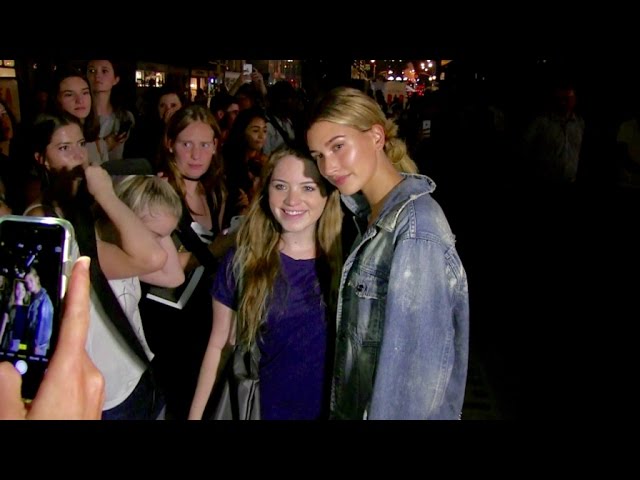 Baldwin gets out of the Tommy Hilfiger Fashion Show and share some love with her fans in NYC - YouTube