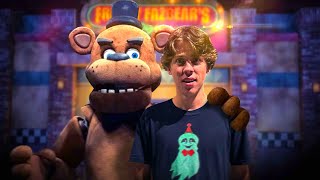 I Went to the REAL Freddy Fazbear's Pizza! (Halloween Horror Nights 2025)