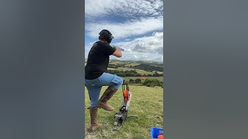 Caldwell clay launcher - ‘flurry’ mode #clayshooting #benelli