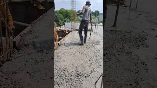 Building slab concrete casting vibrate machine form work #shortvideo