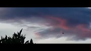 UFO Craft Explodes Seen By Witnesses [SIGHTINGS]