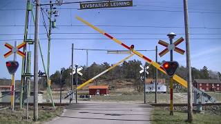 Spoorwegovergang Jörlanda (S) // Railroad crossing // Järnvägsövergång