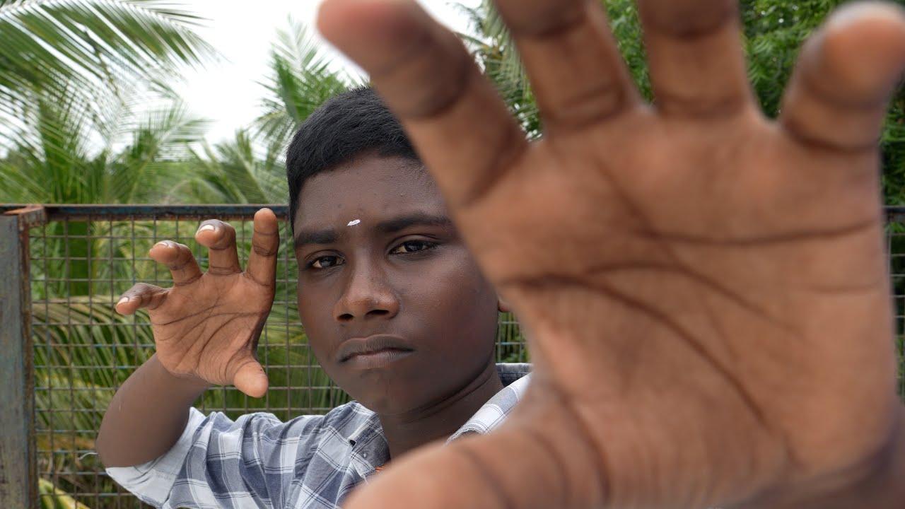 ASMR / CAMERA LENS SCRATCHING and TAPPING RELAX SOUNDS,