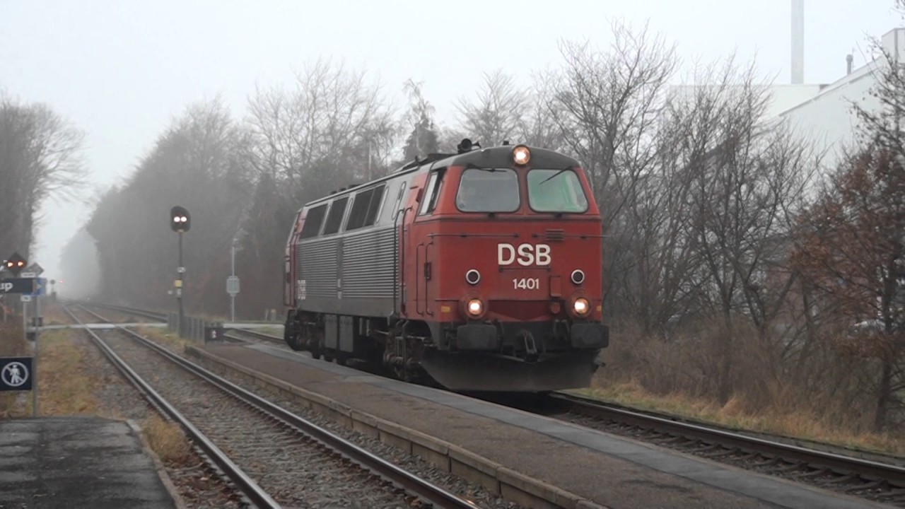 MZ 1401 med damplokomotiver i Gadstrup 17-12-2016