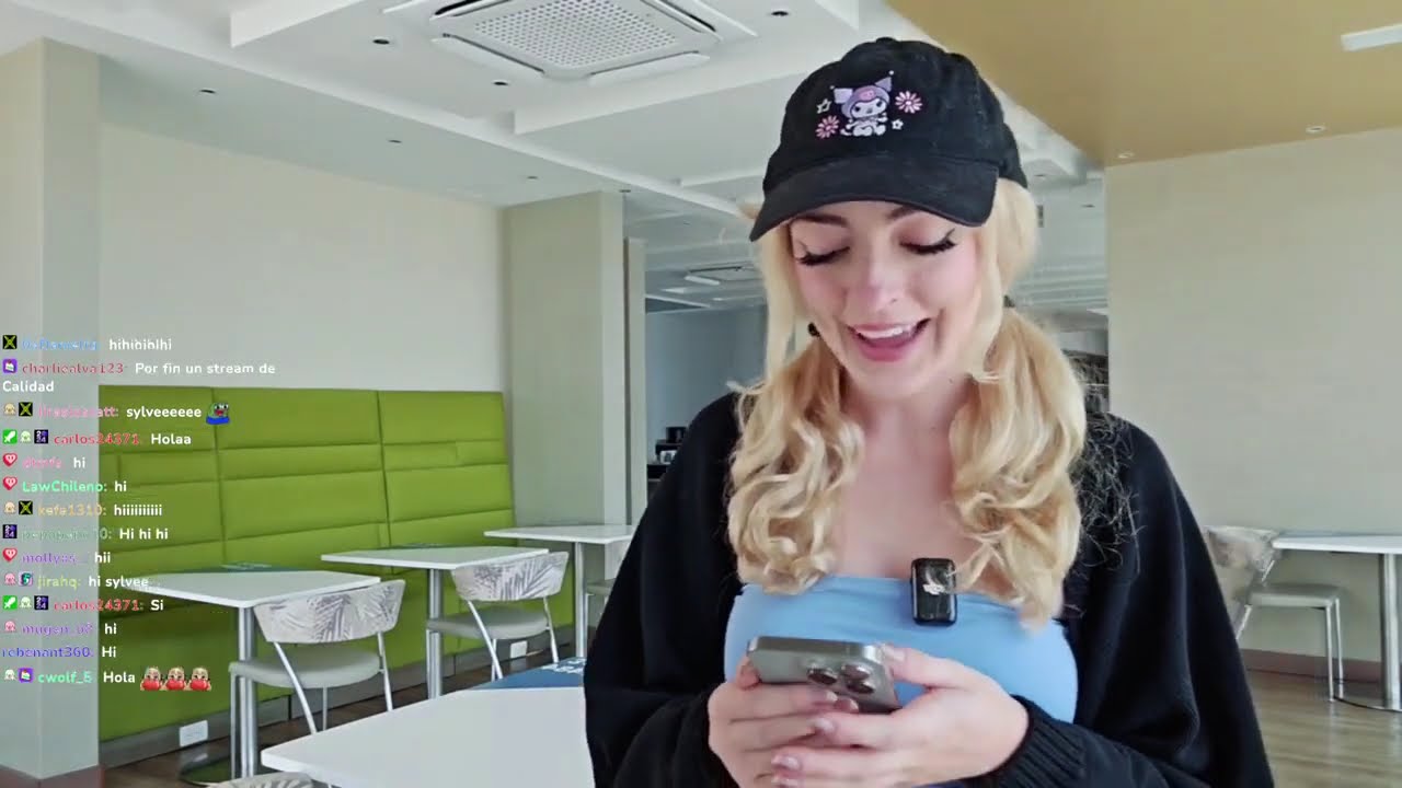 castle tour - (dressing daarick) 🇨🇴🏰👕 | 9/4/2025 | Sylvee VODS