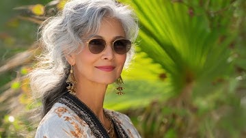 2025 Boho Chic Capsule Wardrobe for Women 50-70 👗 | Stay Stylish & Ageless