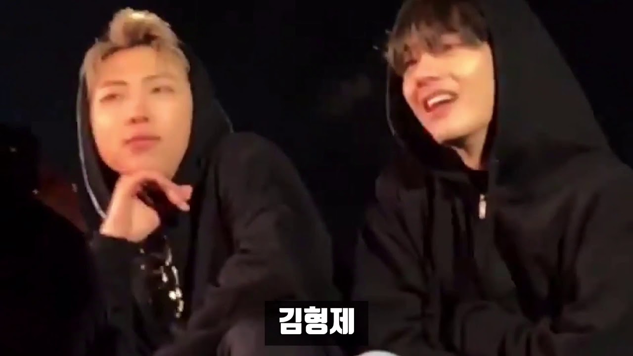 190511 BTS at Soldier Field 미국 솔져필드 방탄이 추위를 이겨내는 방법 + 세상 귀여운 하이텐션 모먼트