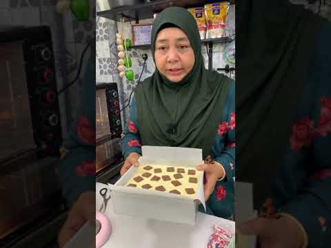 Video: Kek Yoghurt Dengan Kiwi Dan Pisang