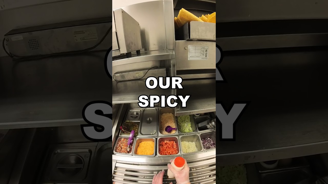 How to make the Cheesy Gordita Crunch 