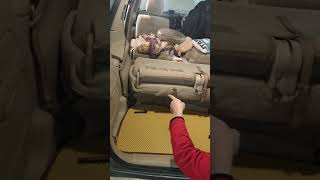 Быстрый демонтаж заднего дивана на Mazda MPV