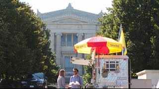 Vienna Beef Hot Dog Tour: Kim and Carlo's