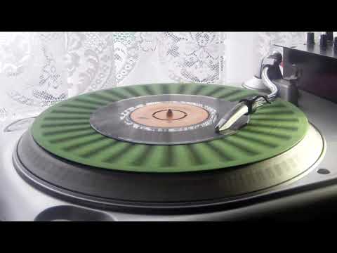 David Bowie - Young Americans ( RCA Victor ).