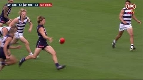 Fyfe dances past four to score