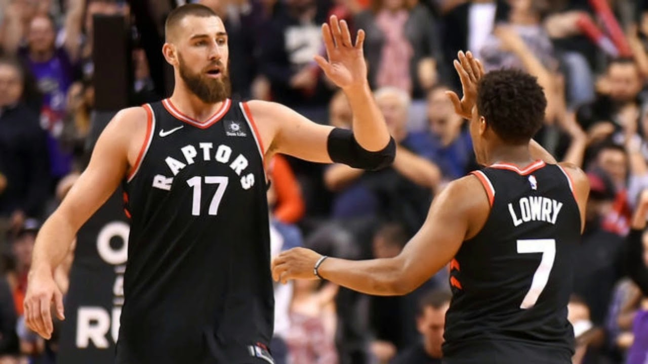 Lowry scores 30, Raptors end Rockets' win streak at 17 games