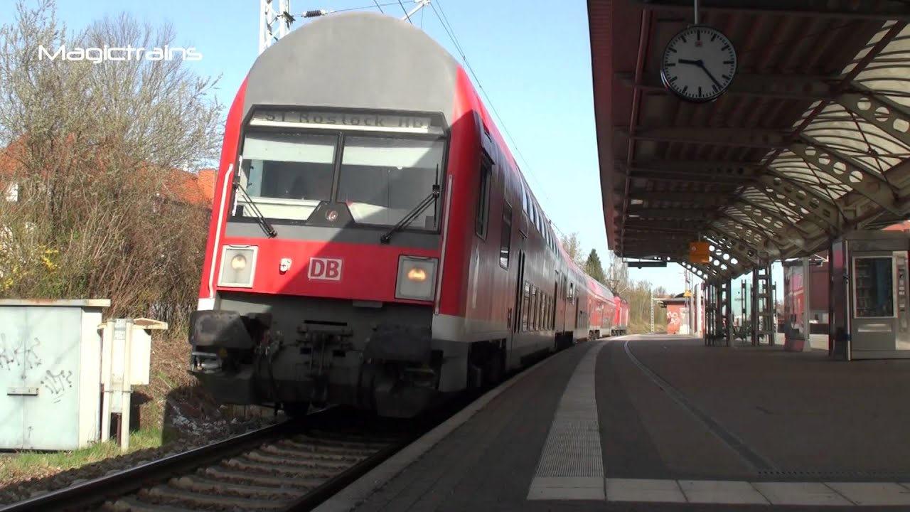 Rostock S-Bahn S1 am Haltepunkt Parkstrasse _ pixelate Minecraft - YouTube