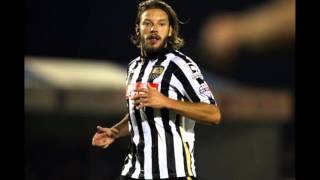 Married footballer Alan Smith's fling already over just weeks after he dumped his bride