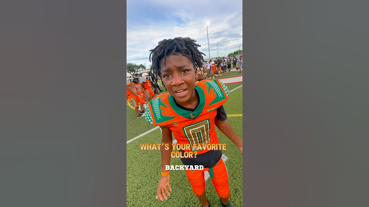 Hey #16👋 What’s your favorite color?👀 #blur #blurrr #mossed #headtop #football #footballshorts