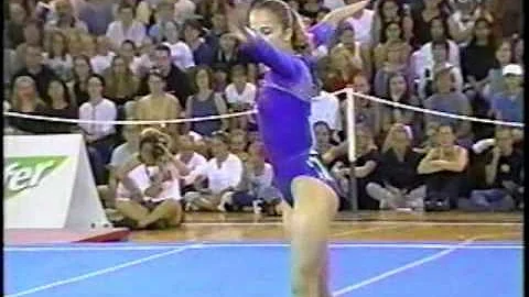 Michelle Conway - 2000 Canadian Olympic Trials Flo...