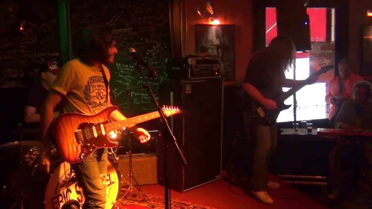 1Eric Steckel  De Weegbrug Roermond 8 september 2013- Born under a bad sign