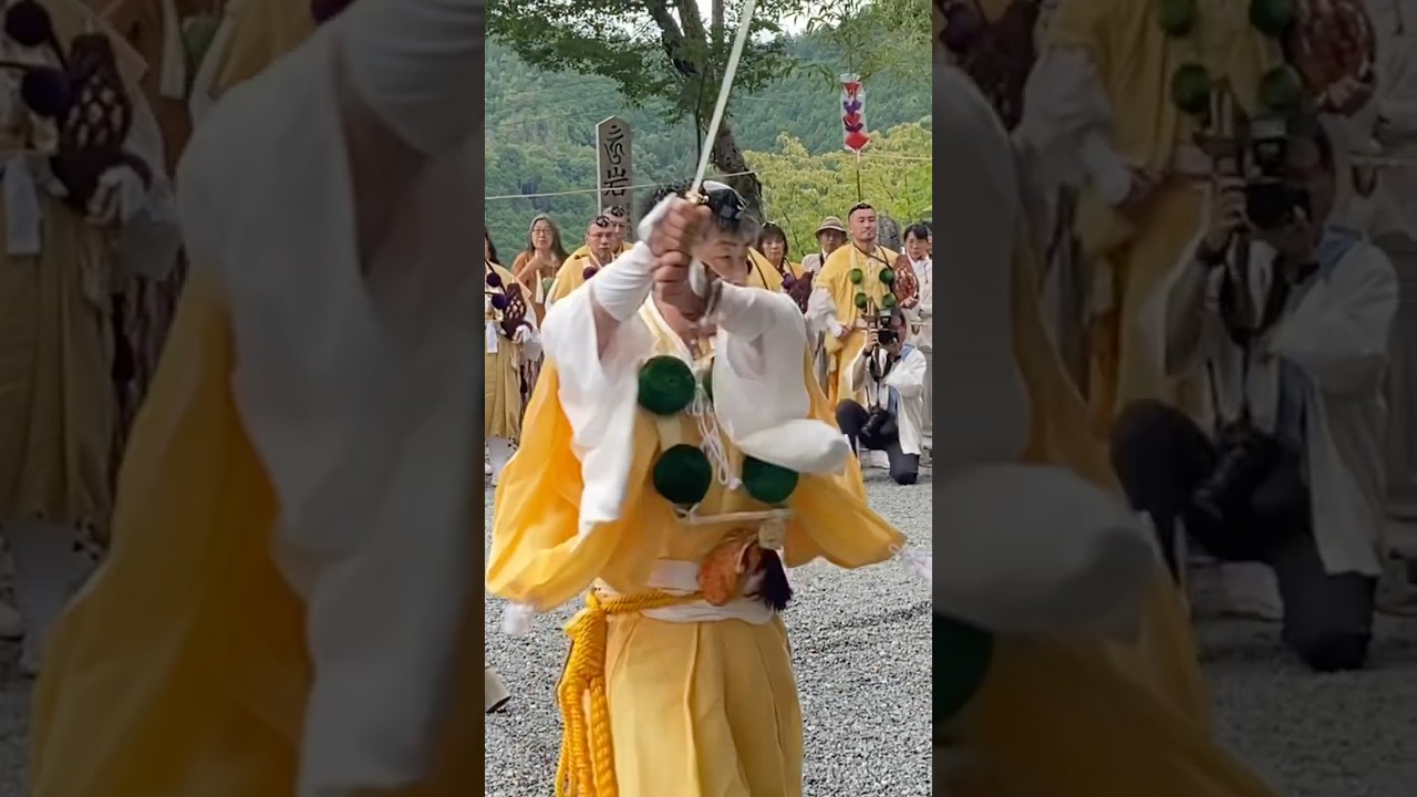 修験者(山伏)による儀式／吉野 金峰山寺蔵王堂前・採灯大護摩供（2026