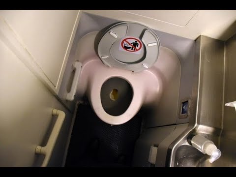 Видео: Защо не им е позволено да приемат течности в самолета?