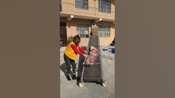 Small conveyor belt, loading and unloading 800 kg at a time, bags, boxes, frames,