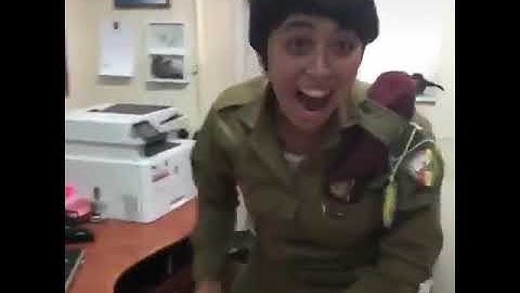Laughing itay.elmakeys TikTok